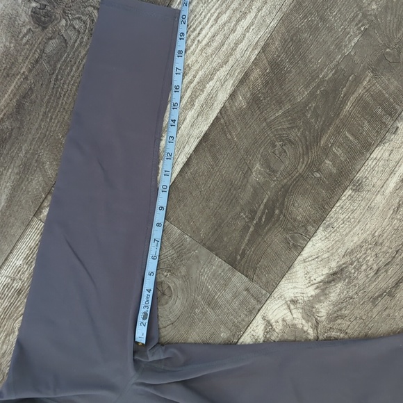 Active Wear - Picture 5 of 5